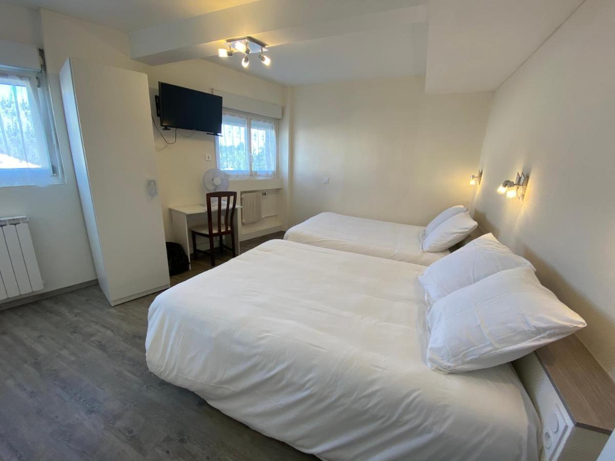 Hotel De Bretagne Fougères Екстериор снимка
